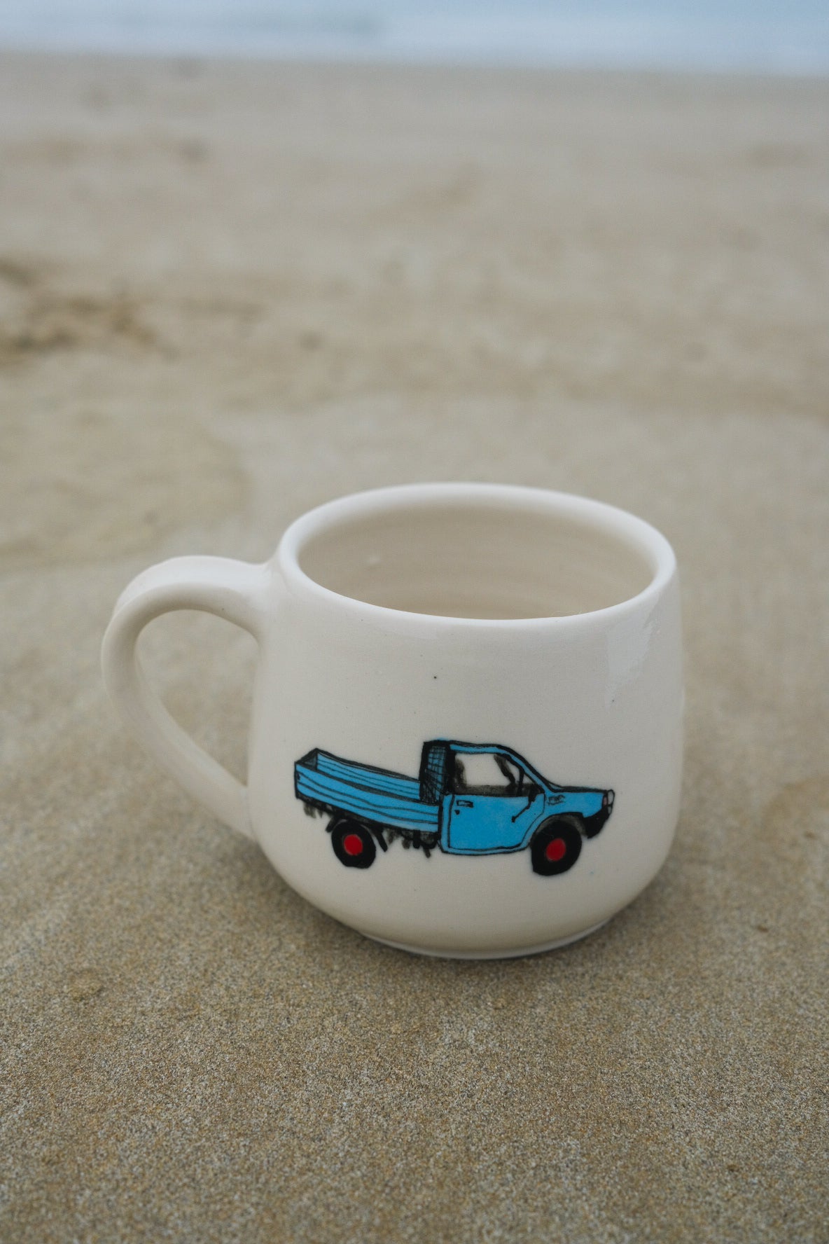 Courier Mug